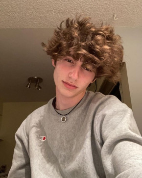 Cap Cut, 18, India