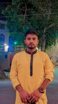 Emon, 25, Singapore