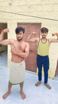 Sonu Thakur, 19, India