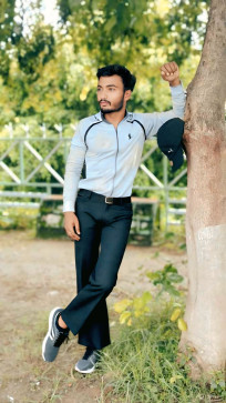 Arman, 22, India