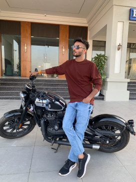 Yuvrajsinh Rathod, 18, India