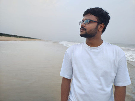 Gautam Roy, 25, India