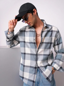 Roberto, 27, India
