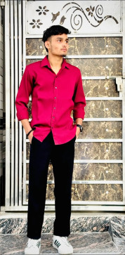 Vineet Thakur, 18, India
