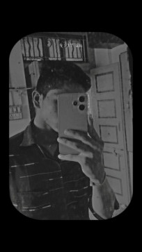 Bhoimitul, 18, India
