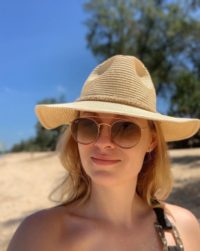 Karen, 36, Madagascar