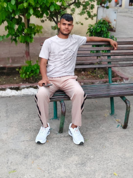 Puneet Kumar, 18, India