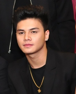 Lets G, 18, Philippines