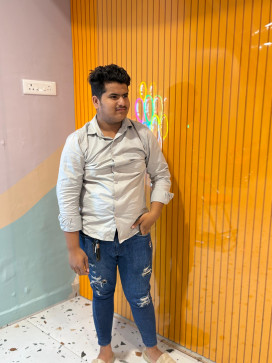 Ketan Shinde, 18, India