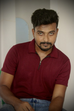 Rohan Khan, 27, India