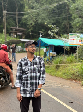 Ziya Shaz, 18, India