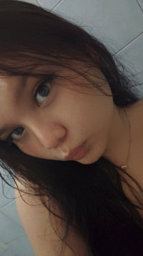 Trans_Yanna, 35, Philippines