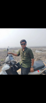 Amir Khan, 18, India