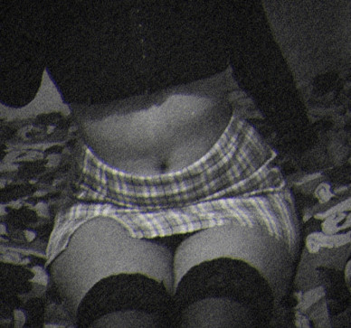Mia, 18