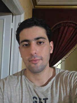 Body Elgarayhi, 18, Egypt