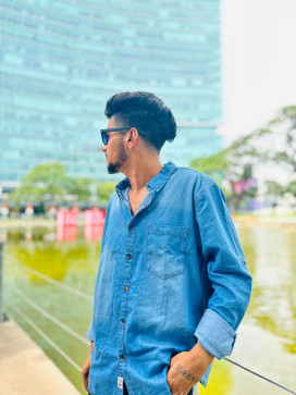 Samyekh, 23, India