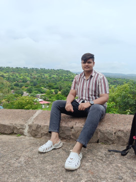 Himanshu Birla, 18, India