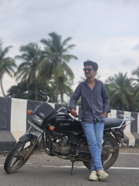 Tushar MULE, 18, India