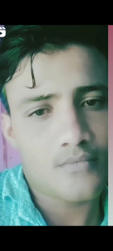 Udidj, 18, India