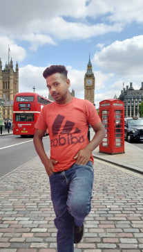 Ravi Mehra, 18, Maldives
