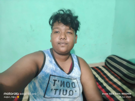 Tushar Biswas, 19, India