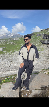 Ved Prakash Sharma, 27, India