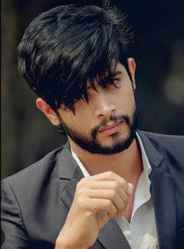 Alax, 23, India
