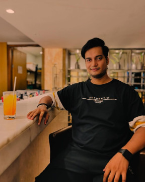 Shobhit Srivastava, 29, India