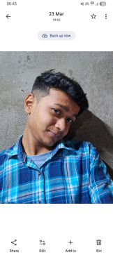 Phoenix, 18, India