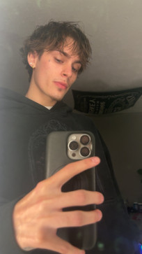 James, 23, United States