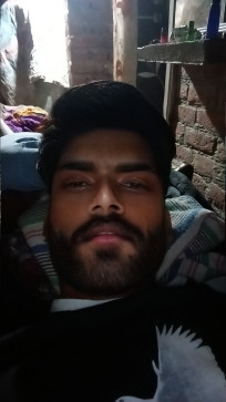 Abhi, 18, India