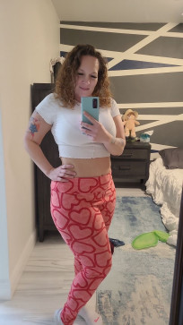 Brenda Arnett, 33, United States