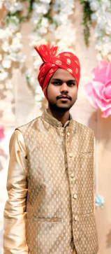 Rk, 18, India