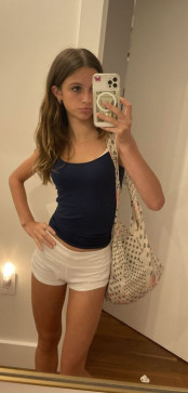 Mileyy, 18, United States