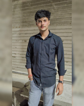Deepanshu, 18, India