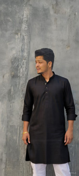 Mkkhan, 27, India