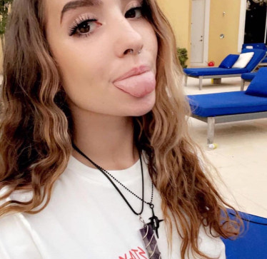 Mary, 25, United States