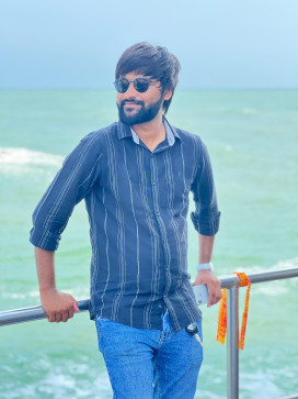 Abhi, 24, India