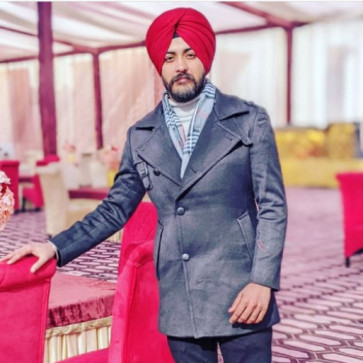 Jasper, 34, India