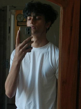Abhishek, 19, India