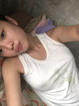 Isabella, 18, Philippines