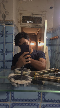 , 18, Algeria