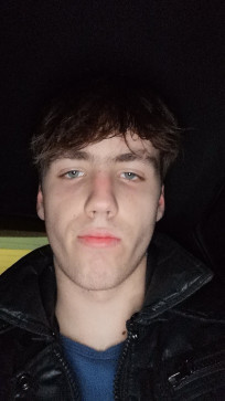 RoughDom, 21, Italy