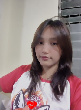 Ella Ellahjeaan, 18, Philippines