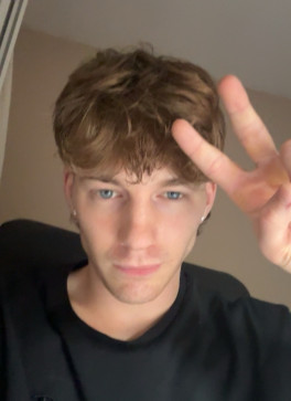 Felix, 22, United States