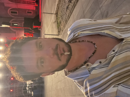 Paul, 35, Italy
