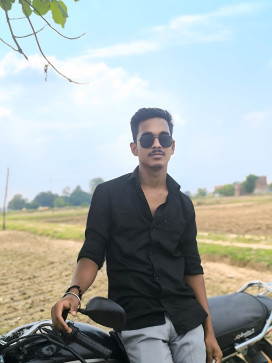 Vikash, 21, India