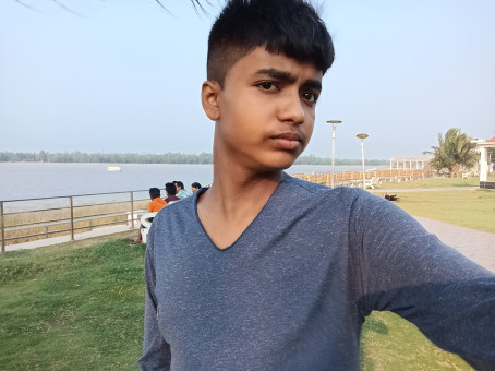 Aeba09, 18, India