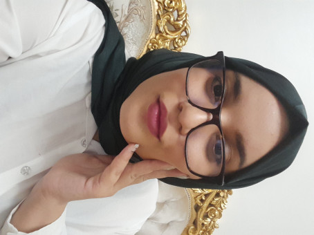 Atika, 32, Algeria