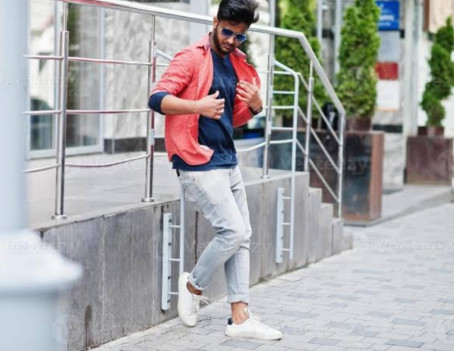 Vij976, 27, India